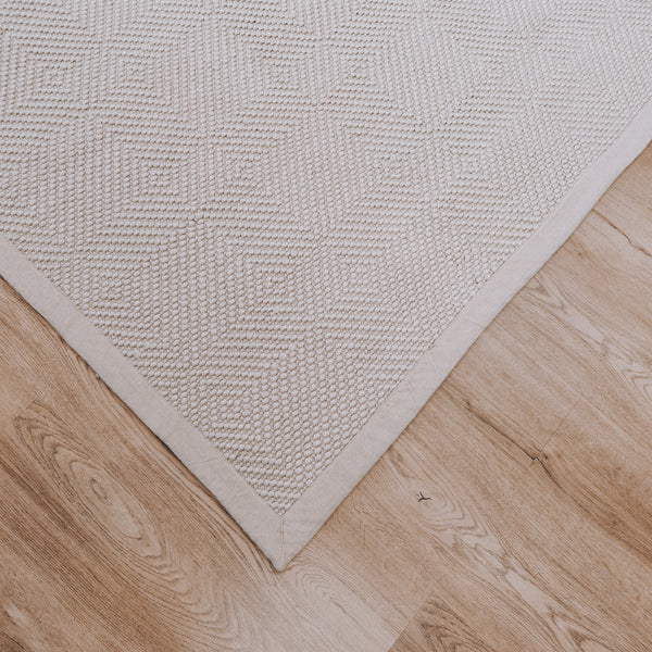 Hand-Woven Large Area Floor Rug in Natural Earthy Tones