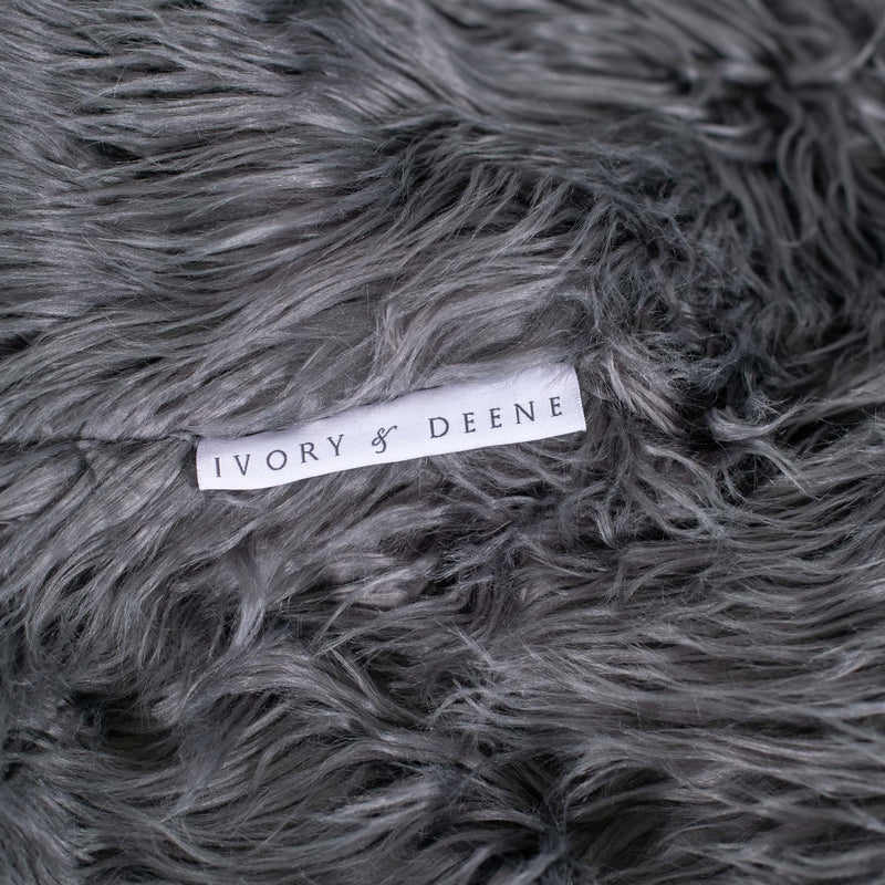 Ivd508 Charcoal Grey Fur Bean Bag Polo Detail 1