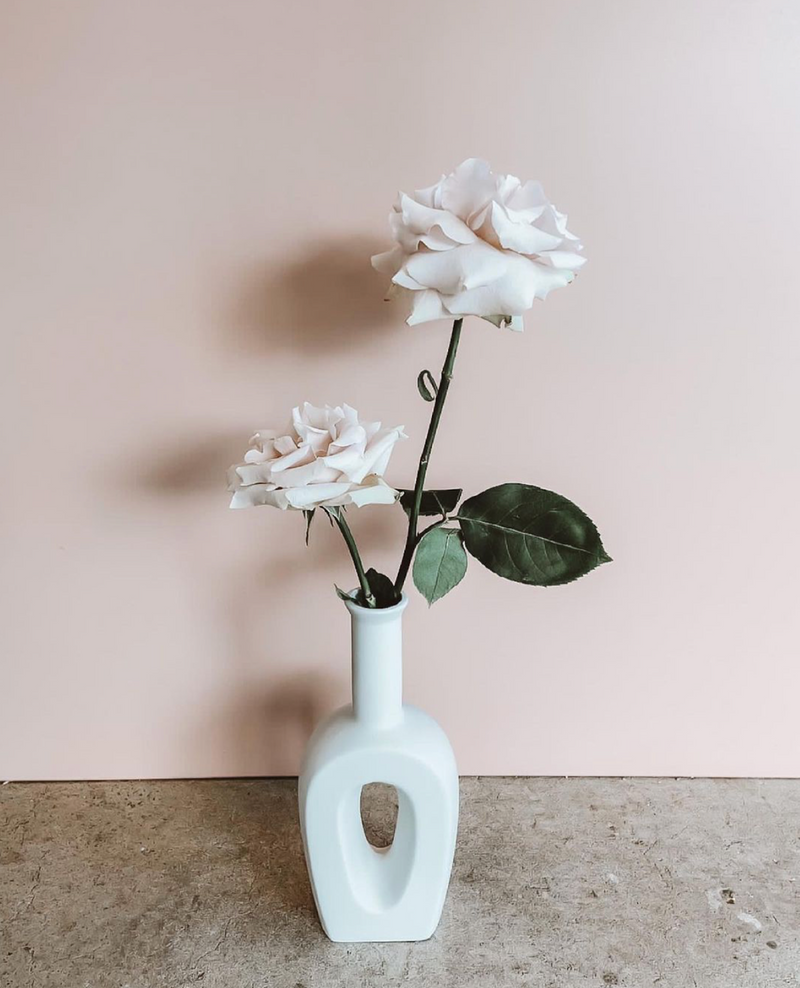 home decor modern ceramic vase with roses