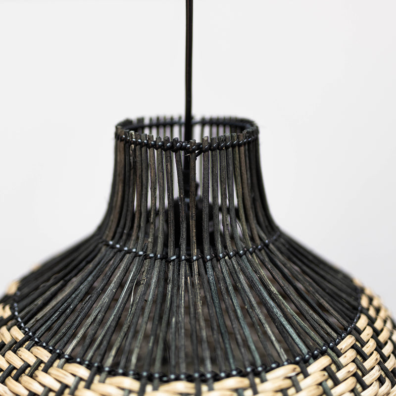 Bali-Inspired Rattan Pendant Light: Elevate Your Space with Tropical Elegance