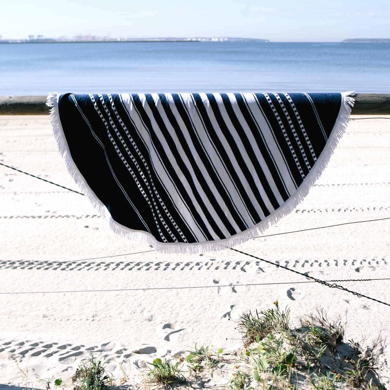 Round Beach Towel with Classic Navy and White Stripes, Perfect for a Timeless Coastal Look